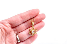 Load image into Gallery viewer, Gold Flower Rhinestone Necklace
