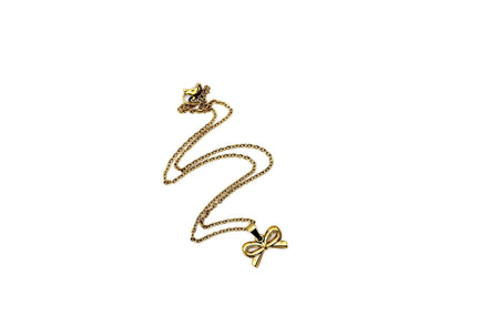 Simple Bow Necklace