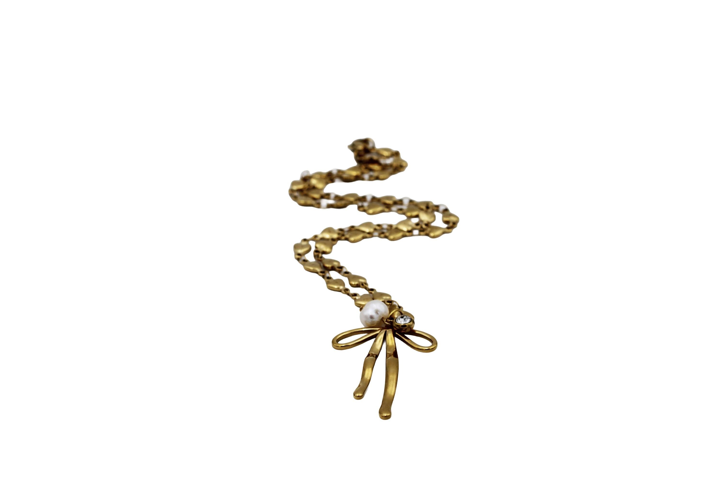 Bow Cluster Charm Necklace