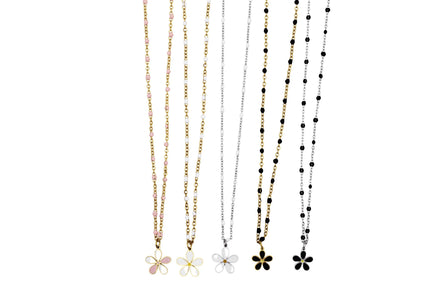 Enamel Daisy Necklace