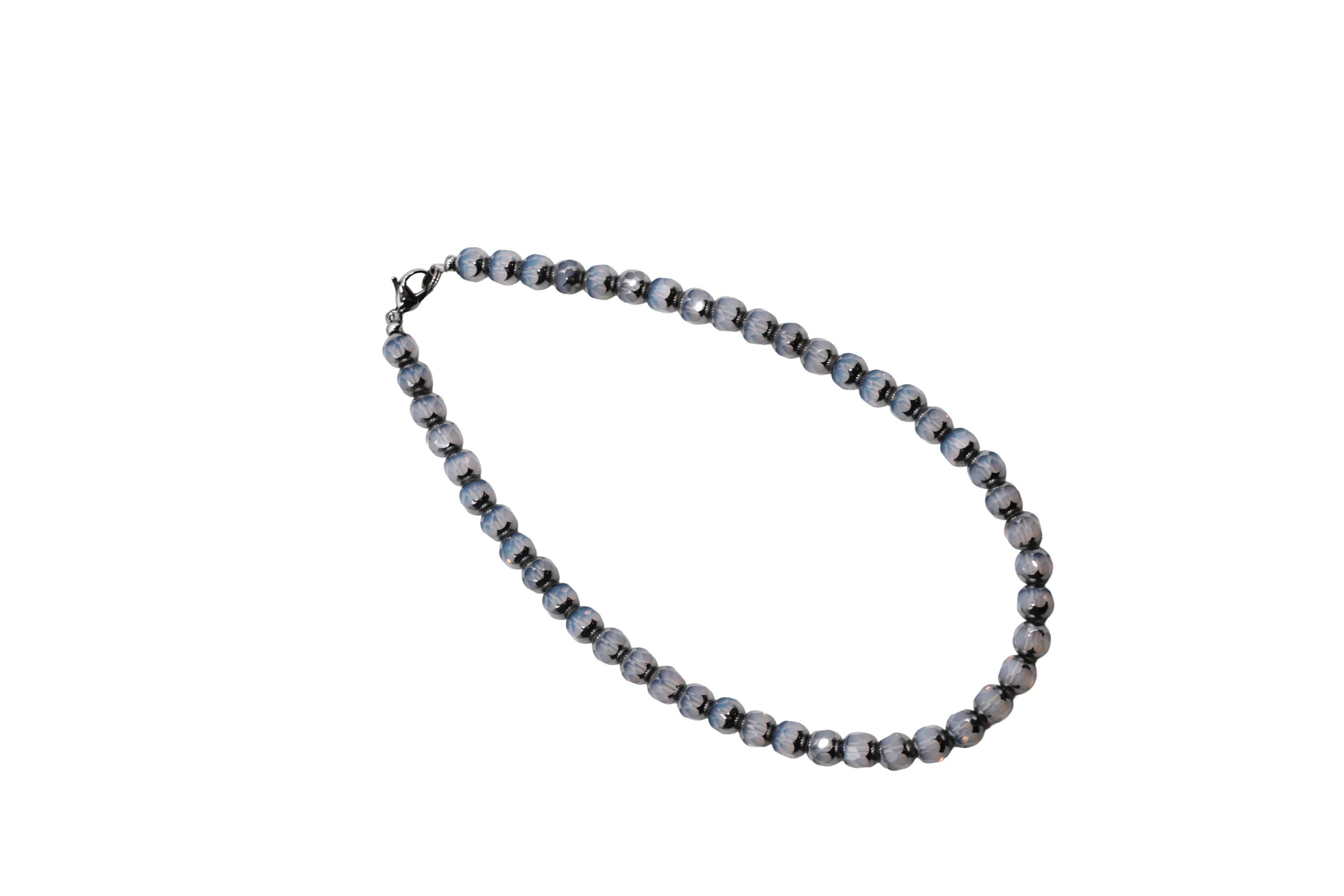 Vintage-Inspired Bead Necklace