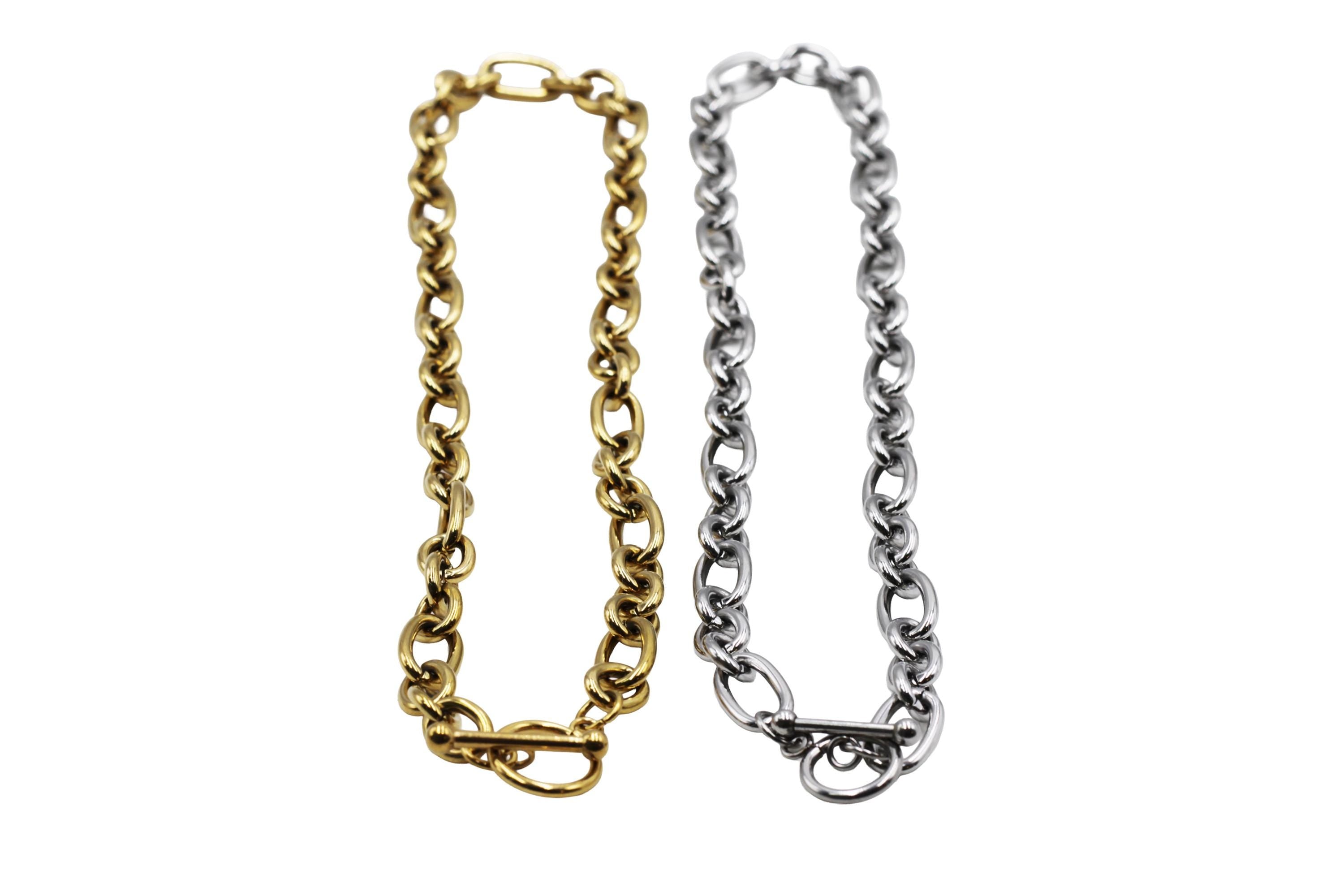 Chunky Chain Toggle Necklace
