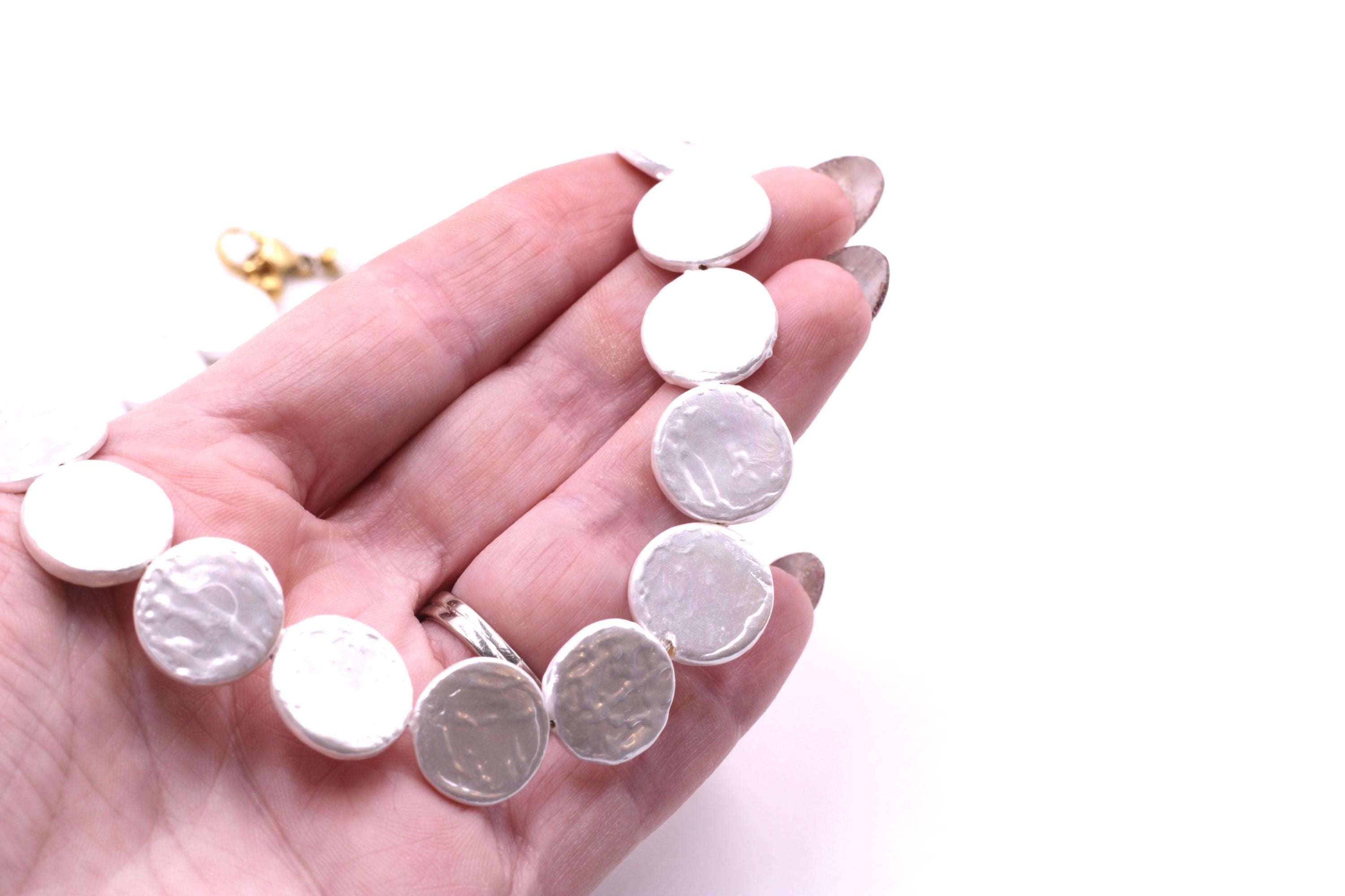 White Flat Shell Pearl Bead Necklace