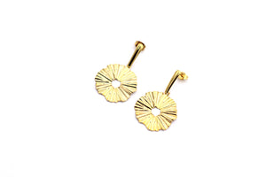 Gold Wavy Circle Dangle Earrings