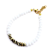 Load image into Gallery viewer, White and Gold Beaded Bracelet
