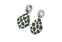 Load image into Gallery viewer, Christmas Green Earrings
