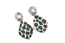 Load image into Gallery viewer, Christmas Green Earrings
