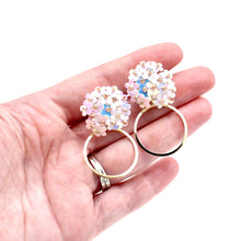 Load image into Gallery viewer, Flower Cluster Earrings
